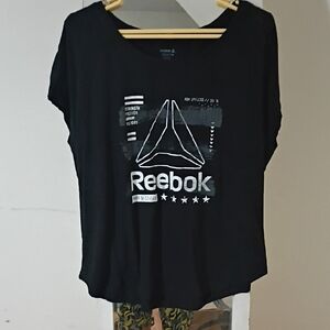 Reebok Women's Black Graphic Short Sleeve Tee